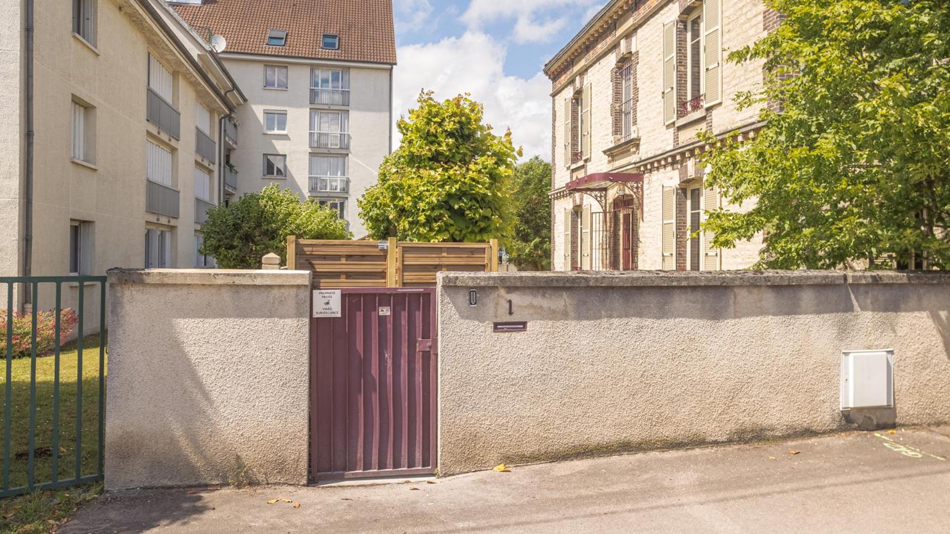 Bonappart 13 - Charme Napoleonien & Confort Troyes Dış mekan fotoğraf